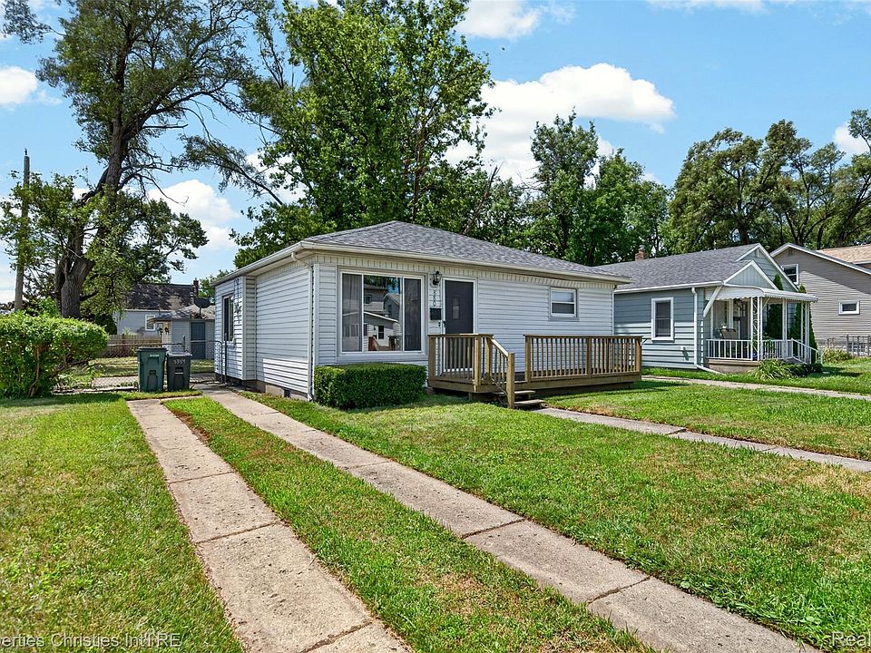 880 Jewell St, photo 25