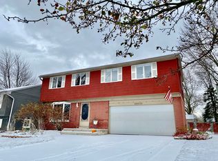 42033 Brookview Ct, Canton, MI