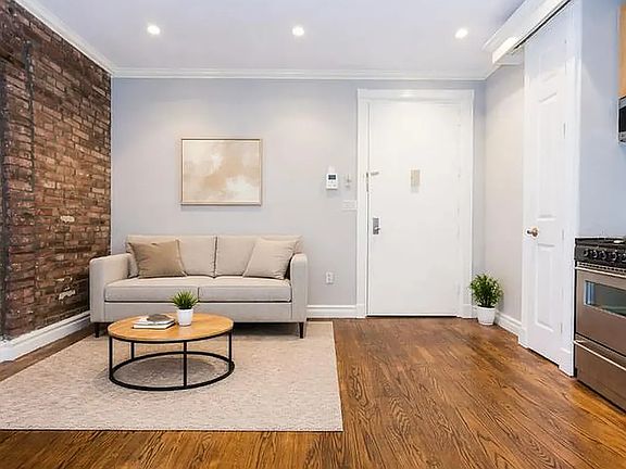 5th image of 47 E 1st St #1XR
