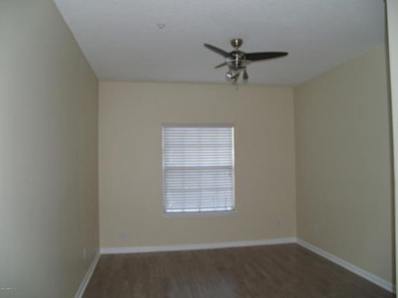 5th image of 575 Oakleaf Plantation Pkwy Unit 803