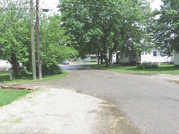 5th image of 3718 Hoyt Ave