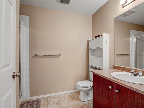 3rd image of 1873 Country Club Dr #2403