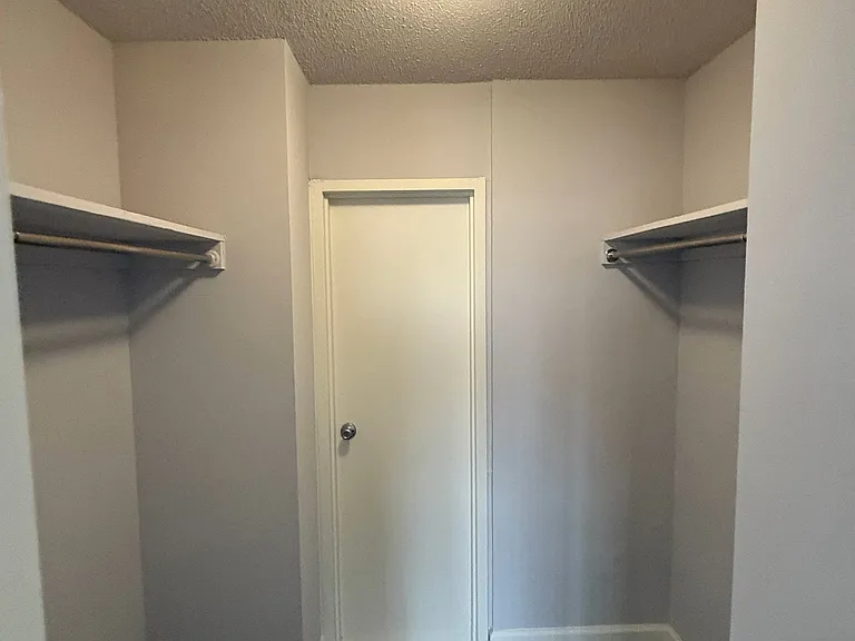 Horizon House — Photo 57