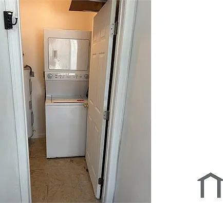 535 1/2 S Lorena St — Photo 9