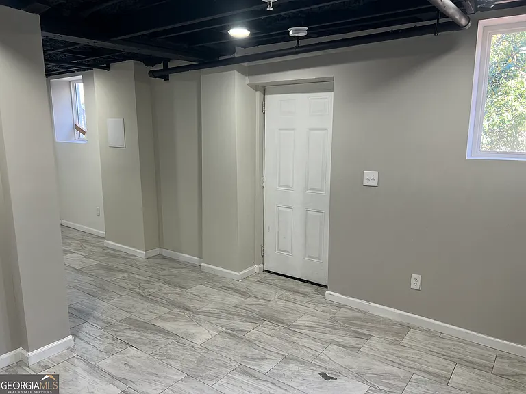 1255 Pine Ave #3 — Photo 6
