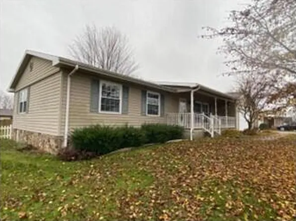 1594 E Algonquin Dr, Maysville, KY 41056