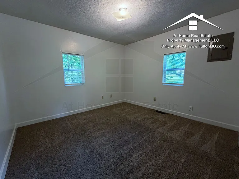 1514 Monroe St — Photo 6
