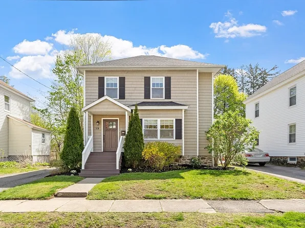 19 Tremont St, Maynard, MA 01754