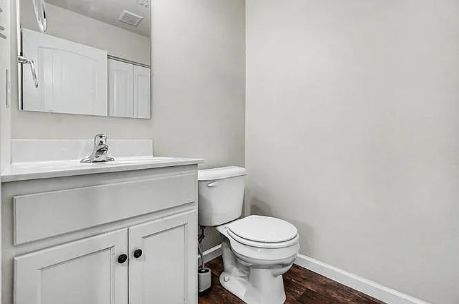 519 Byler Cir #1 — Photo 28
