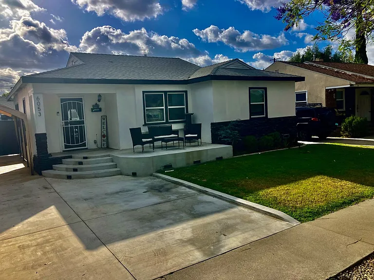 6053 Pearce Ave — Photo 1