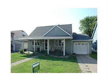 209 Sangston Ave photo 1