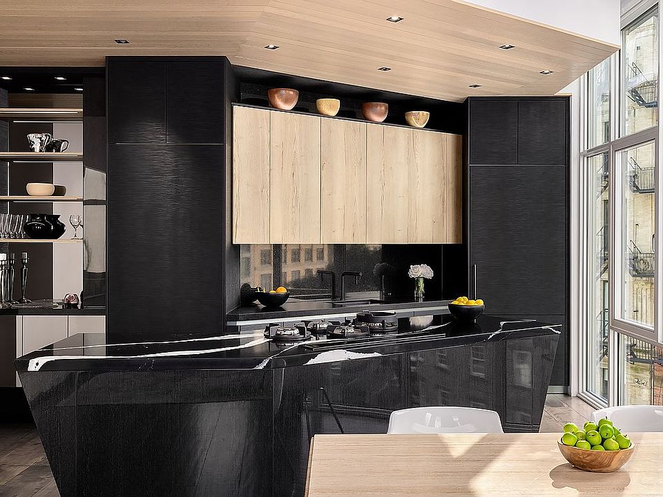 1st image of 475 Greenwich St APT 4B