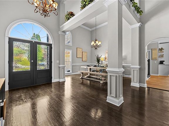 4th image of 2172 Floral Ridge Dr
