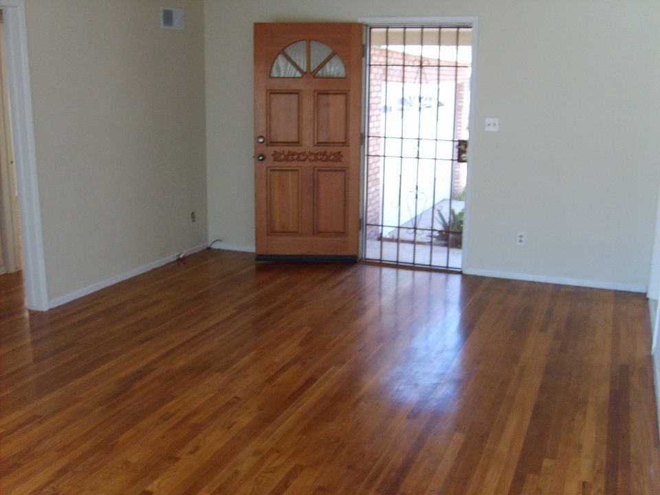 1st image of 6785 Glenroy St