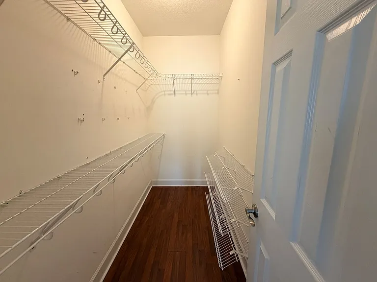 5079 Greyfield Pl N — Photo 13