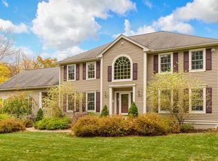 27 Harrington Rd, Westminster, MA 01473