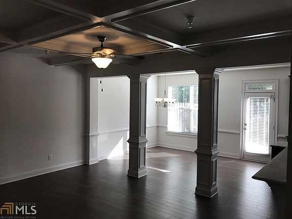 4th image of 2058 Brightleaf Way