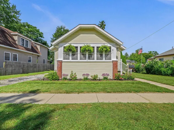 811 Gordon St, Midland, MI 48640