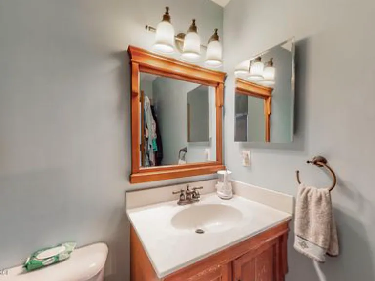 6608 Rockview Way — Photo 14
