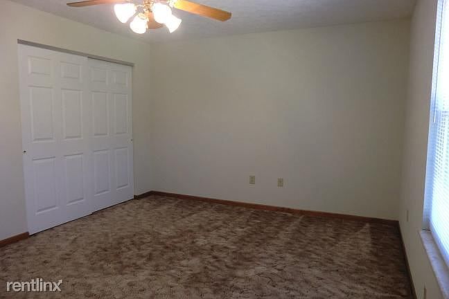 233 SRC Bedroom 1 10-6-11