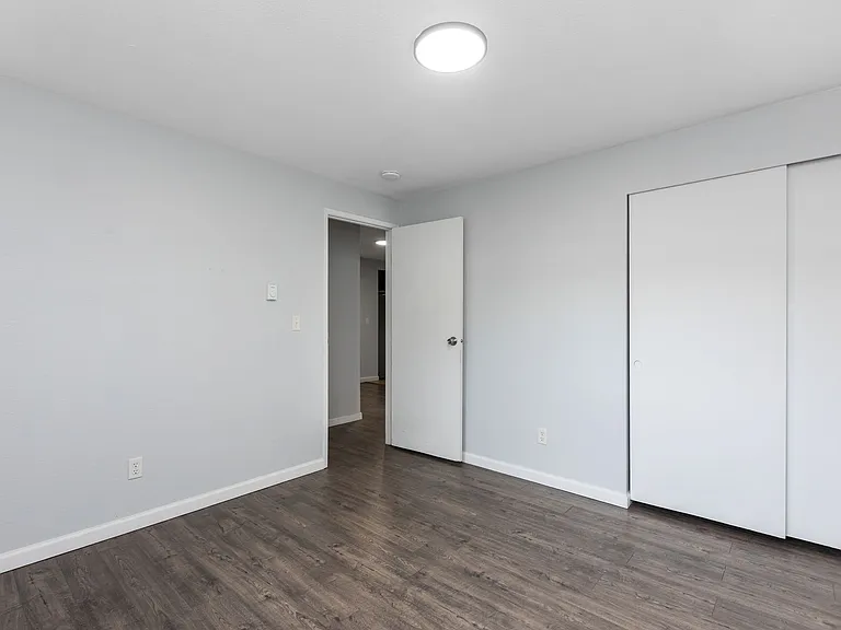 6118 Kenwood Dr — Photo 23