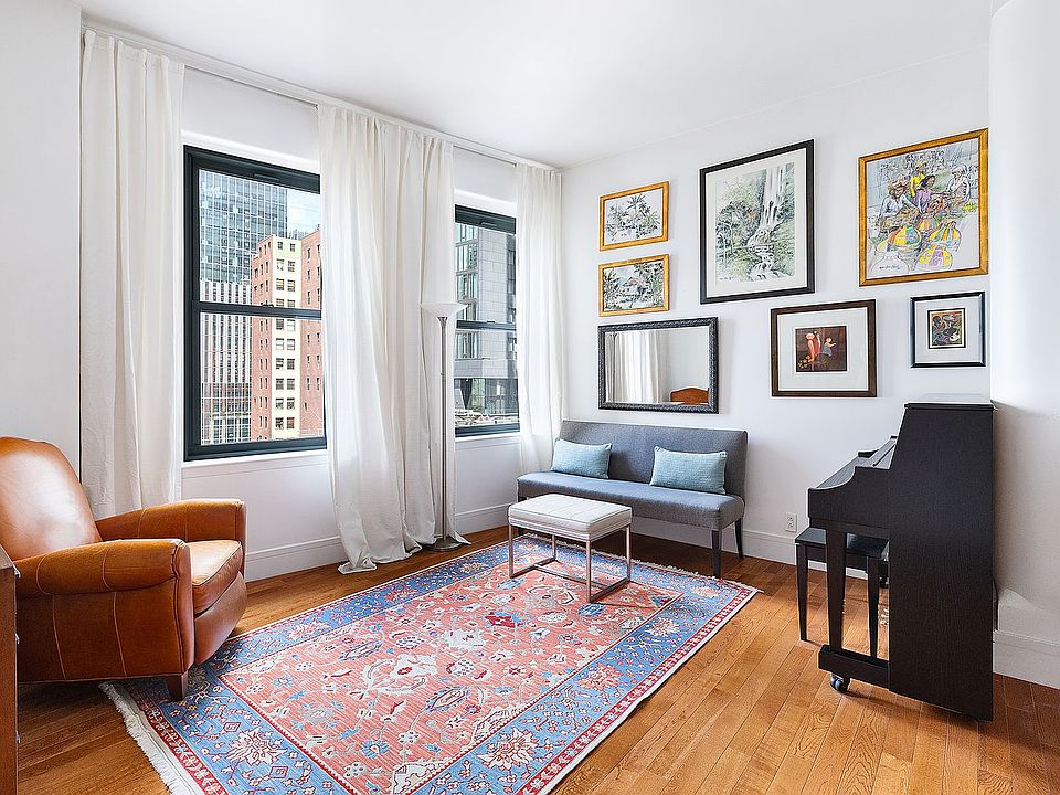 1st image of 120 Greenwich St APT 7A