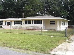 6439 Solandra Dr, Jacksonville, FL 32210