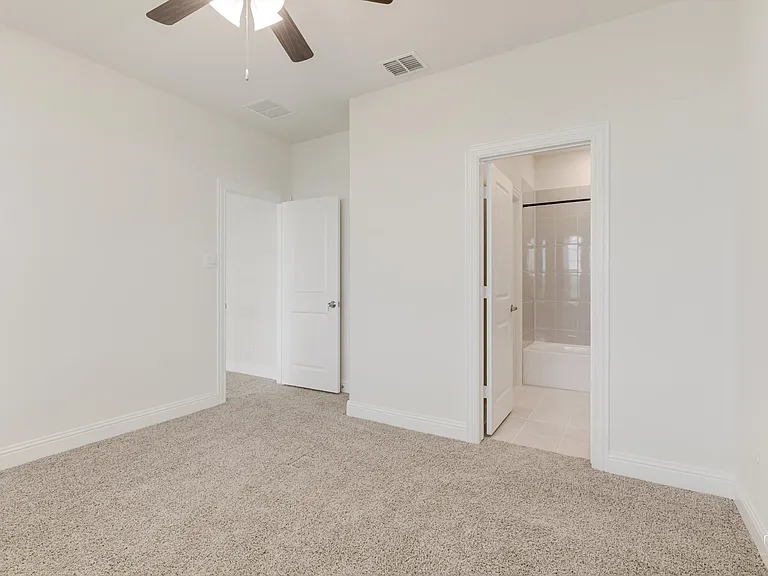 1506 Lake District Dr — Photo 20