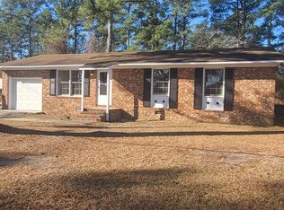 757 Goodyear Dr, Spring Lake, NC 28390