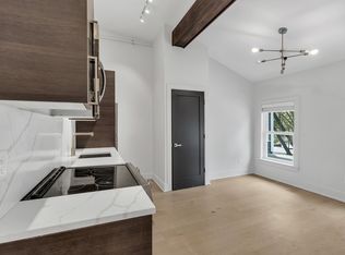 182 Waterman St #2B, Providence, RI 02906