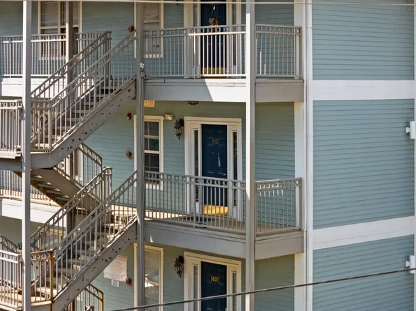 1613 Queen Anne Way, Knoxville, TN 37916