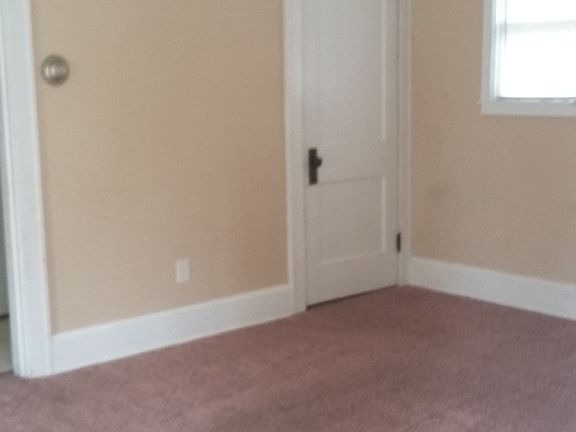 3rd image of 1716 Sterling Ave