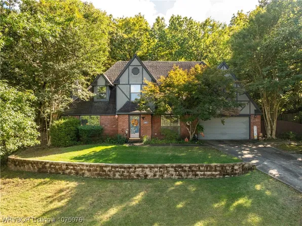 3405 S 29th Cir, Fort Smith, AR 72901