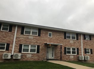 1722 Hamblin Ct APT 3, Dubuque, IA 52002