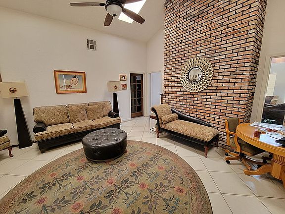 4th image of 5425 Cory Dr