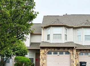 318 Pegasus Rd, Piscataway, NJ 08854