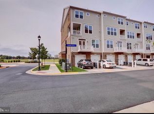 13728 Atlantis St Unit 7L, Herndon, VA 20171