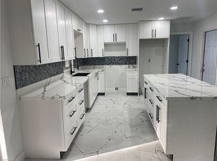 218 Maple Ave S, Lehigh Acres, FL 33936