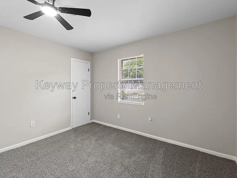 3606 Columbine Dr — Photo 14