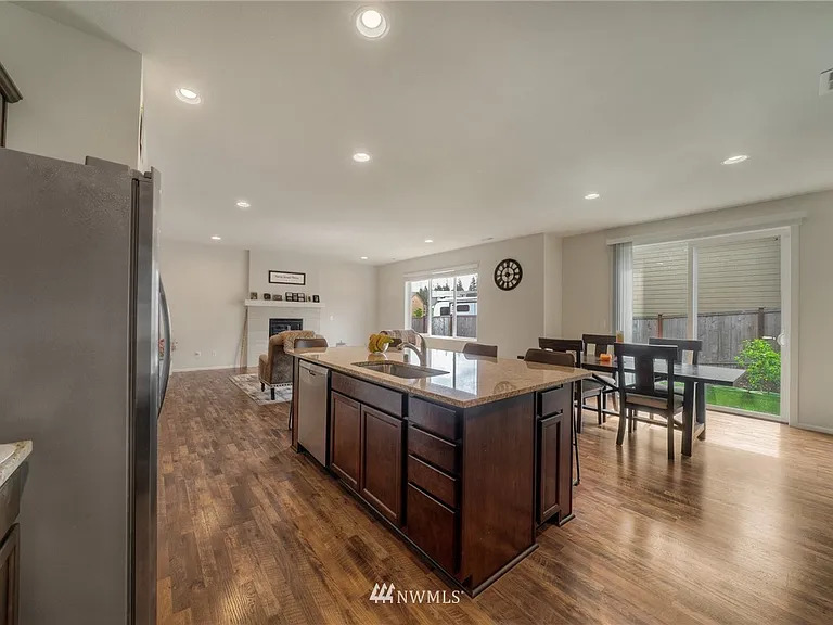 19017 110th Avenue Ct E — Photo 8