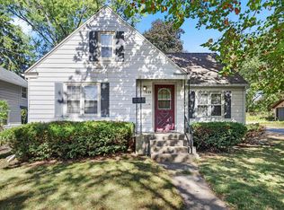 1624 Jackson St, Rockford, IL 61107