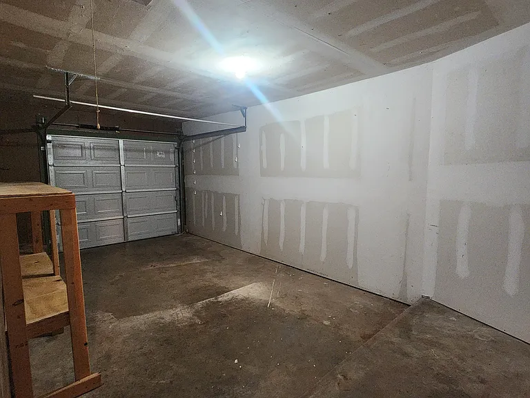 3824 N Monroe St — Photo 13