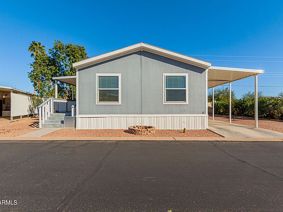 2nd image of 2420 W 5TH Avenue #11