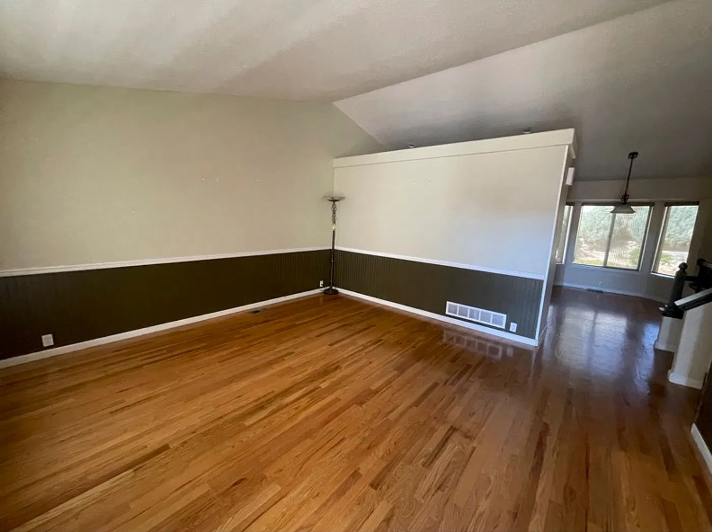 4 Level Home in Wagon Trails (Dublin and Austin Bluff) — Photo 2