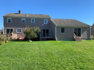 12 Barton Ln #A, Middletown, RI 02842