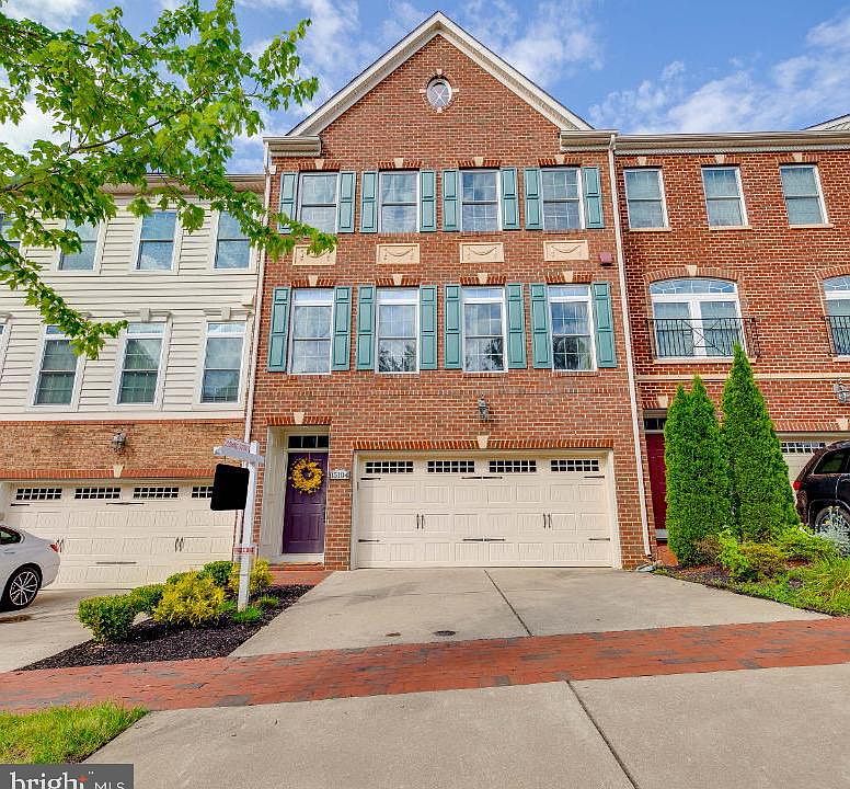 1st image of 15104 N Berwick Ln