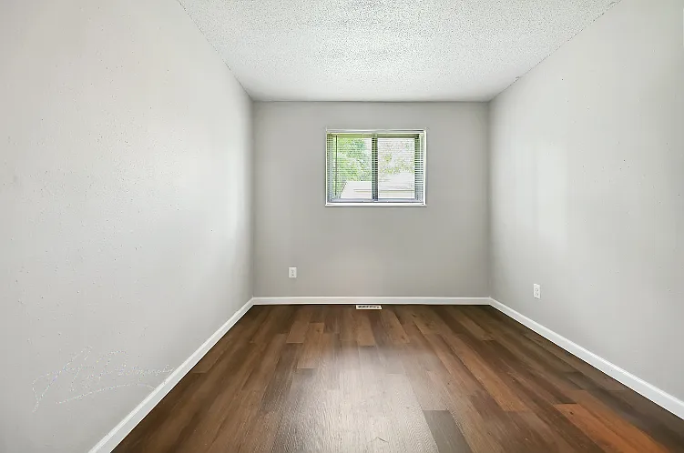 10848 Kingbee Pl #MAIN — Photo 11