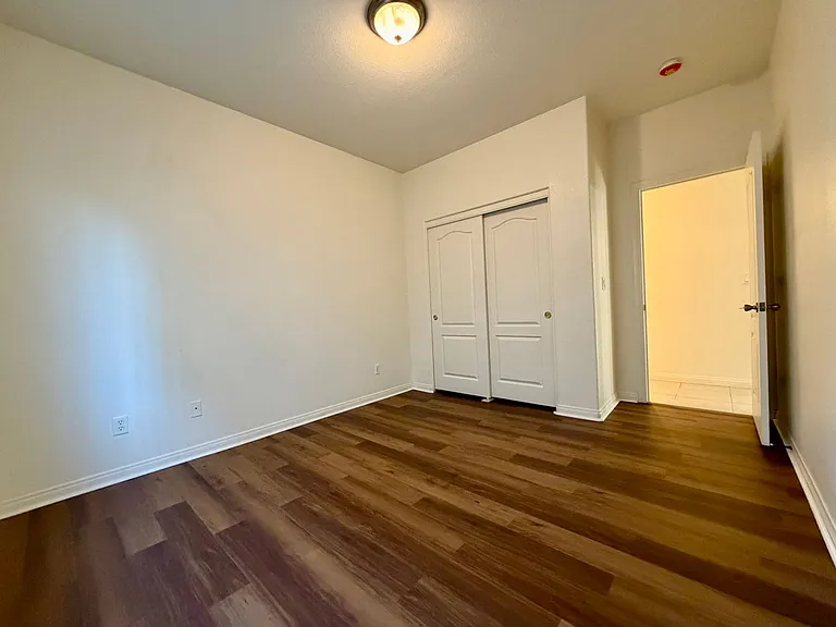 2736 Carolina Blue Ave — Photo 16