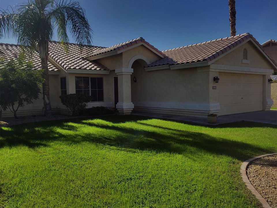 1st image of 1707 W Bluebird Dr