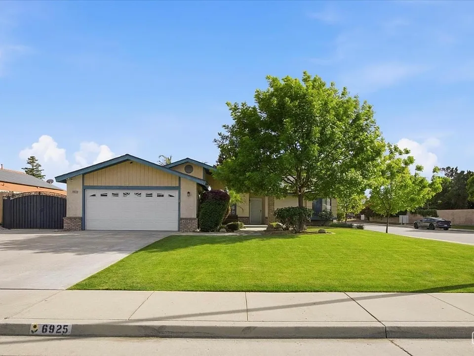 6925 Aztec Way
